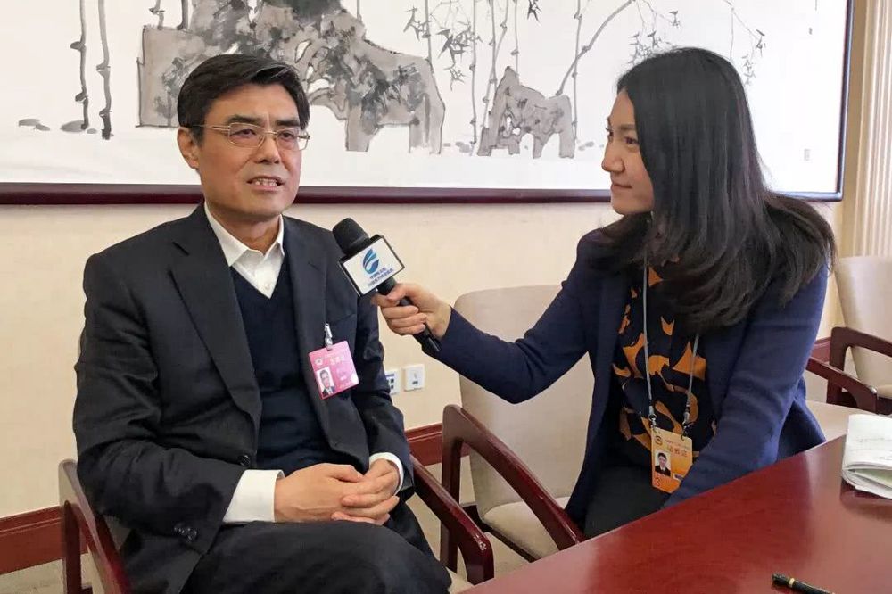 當好能源轉(zhuǎn)型與清潔發(fā)展排頭兵——訪全國政協(xié)委員，中國華能集團有限公司董事長、黨組書記舒印彪