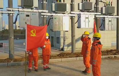 “火線”入黨，在湖北保衛(wèi)戰(zhàn)的戰(zhàn)場上接受組織的考驗