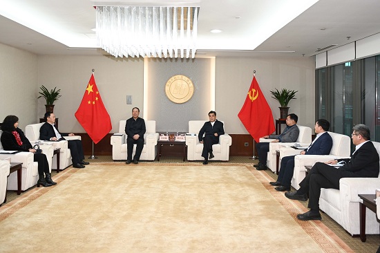 舒印彪、鄧建玲會(huì)見華北電力大學(xué)校長(zhǎng)楊勇平