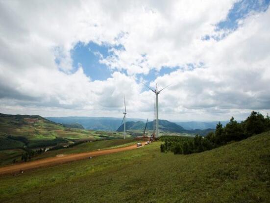 中國一重、上海電氣聯(lián)合開發(fā)下線4種風電機型
