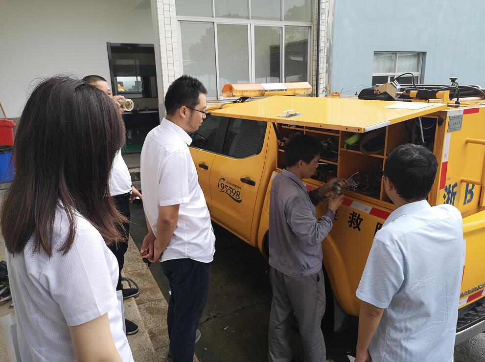 國網浙江寧波余姚公司開展建黨百年保電工作專項監(jiān)督檢查