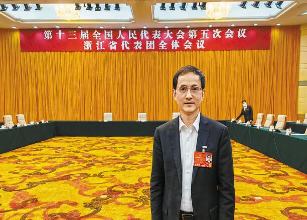 【兩會】電力為打造現(xiàn)代化濱海大都市注入動能——訪全國人大代表、浙江省寧波市經(jīng)濟(jì)和信息化局局長張世方