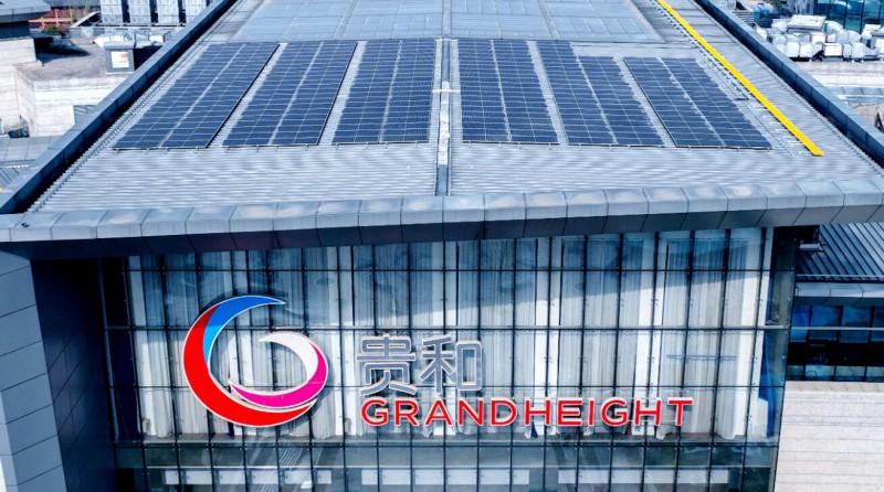 1.2MW！山東商業(yè)綜合體屋頂光伏發(fā)電項目并網(wǎng)發(fā)電