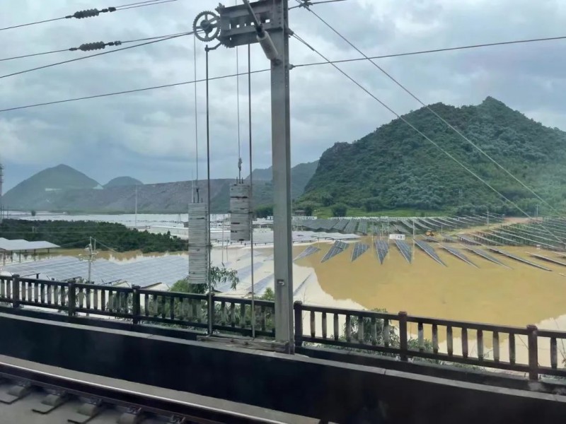 地面電站秒變漂浮電站，又一光伏電站被水淹！