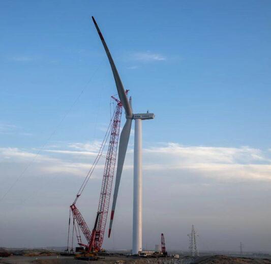 深耕大西北，H171-4MW分散式風(fēng)電項(xiàng)目成功首吊!