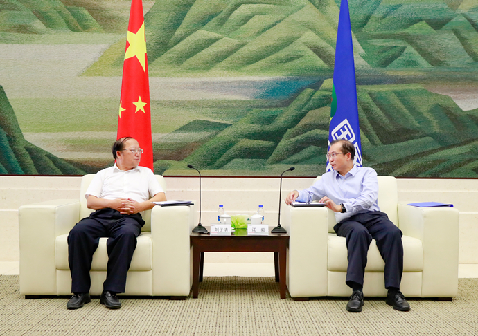 國家電投總經(jīng)理、黨組副書記江毅會見湖北省武漢市委常委、武漢經(jīng)開區(qū)工委書記劉子清