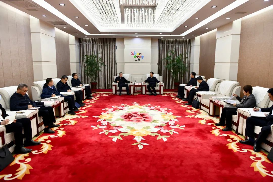 大唐山東發(fā)電公司黨委書記、董事長趙永力拜會菏澤市委副書記、市長張倫
