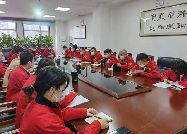 烏海市千里山供電公司：宣貫《車輛管理標(biāo)準(zhǔn)》，加強(qiáng)車輛日常管理