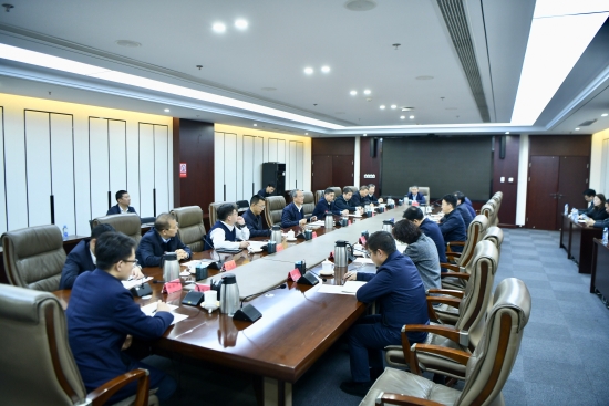 王斌與南昌市委常委、高新區(qū)黨工委書記王萬征會談