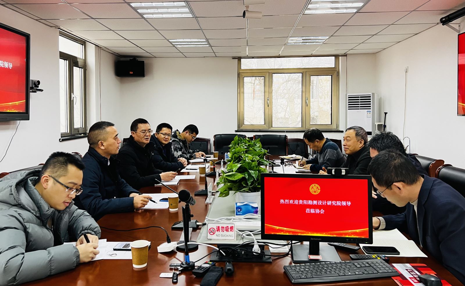 中國電力規(guī)劃設(shè)計協(xié)會李愛民與中國電建貴陽院、國網(wǎng)江蘇電力設(shè)計咨詢公司領(lǐng)導座談交流