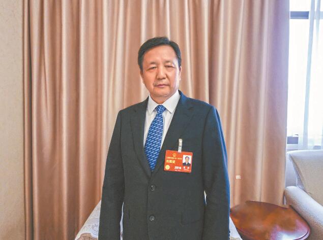 新型電力系統(tǒng)建設為電力裝備制造業(yè)帶來新機遇——訪全國人大代表，全國工商聯(lián)副主席，特變電工股份有限公司黨委書記、董事長張新
