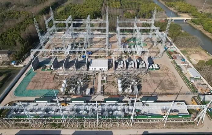 國網(wǎng)上海電力全面推動上海電網(wǎng)建設(shè)向智慧、綠色、低碳方向轉(zhuǎn)變