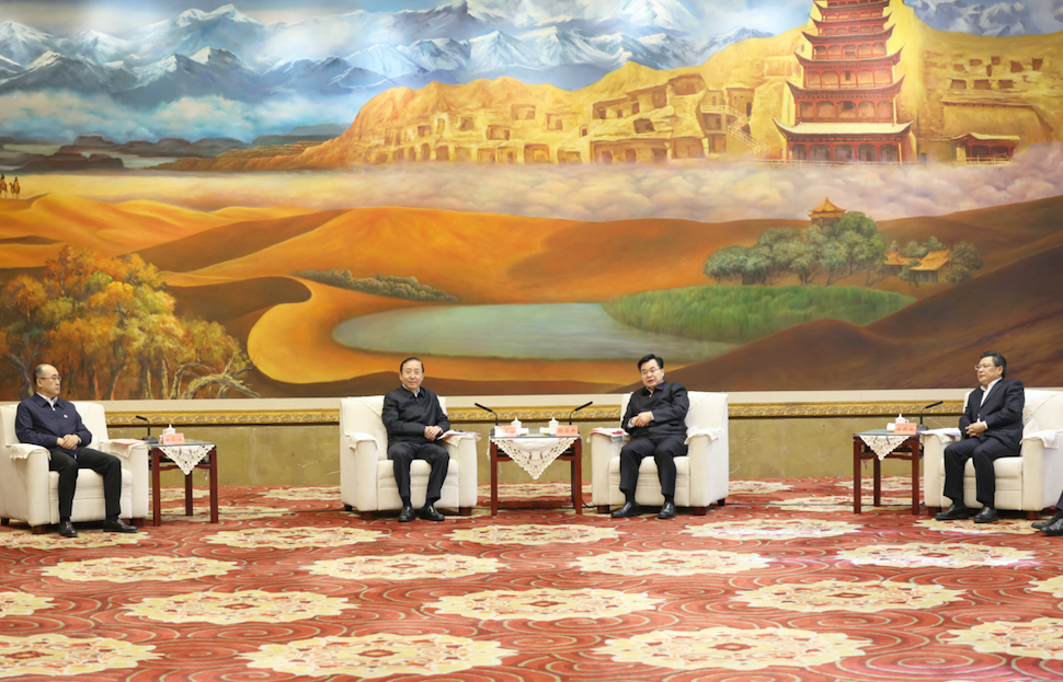 國家電網(wǎng)公司董事長、黨組書記辛保安與甘肅省委書記胡昌升、省長任振鶴會談