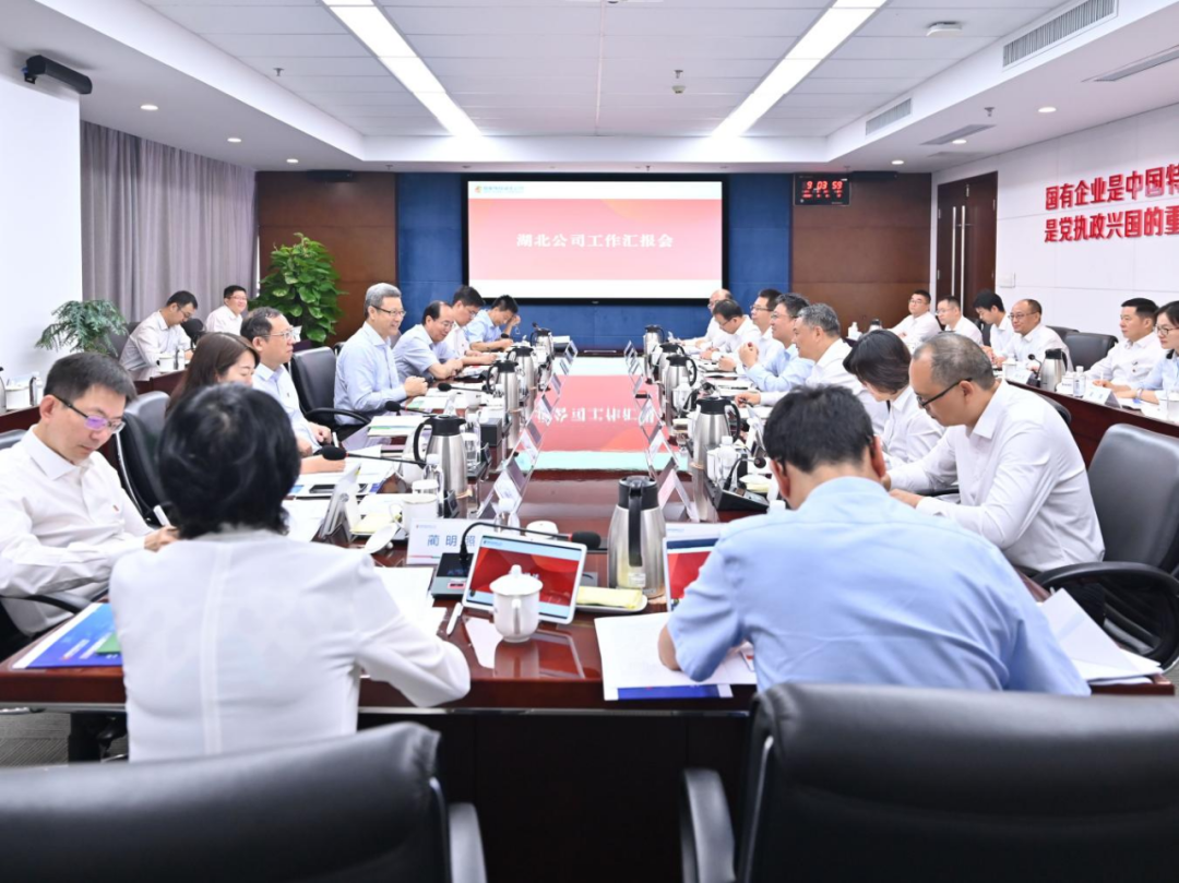 錢智民到湖北公司調(diào)研并見(jiàn)證湖北公司與中創(chuàng)新航簽約