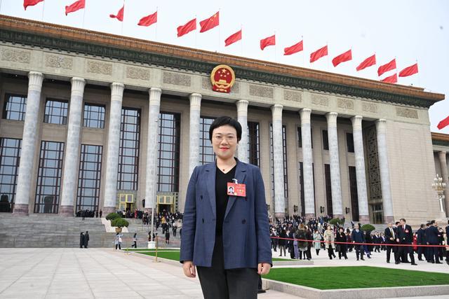 全國人大代表、上汽集團零束科技黨委副書記劉懿艷：建議加大中國智能電動汽車技術(shù)出海專利保護力度