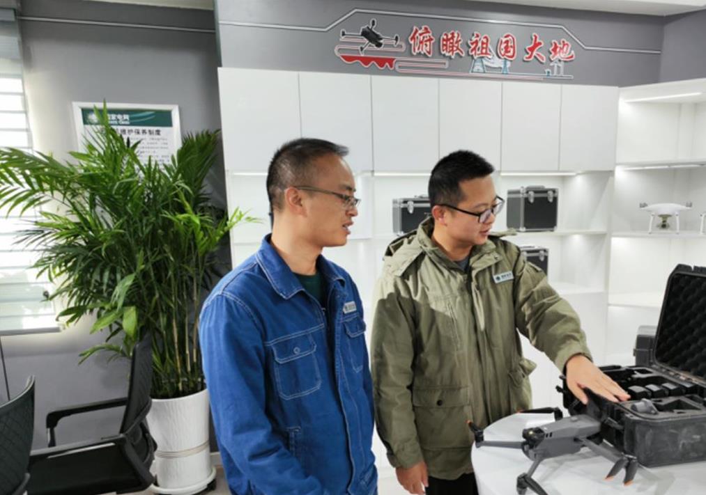 張著峰：從鄂城到肅北，電力幫扶路不停