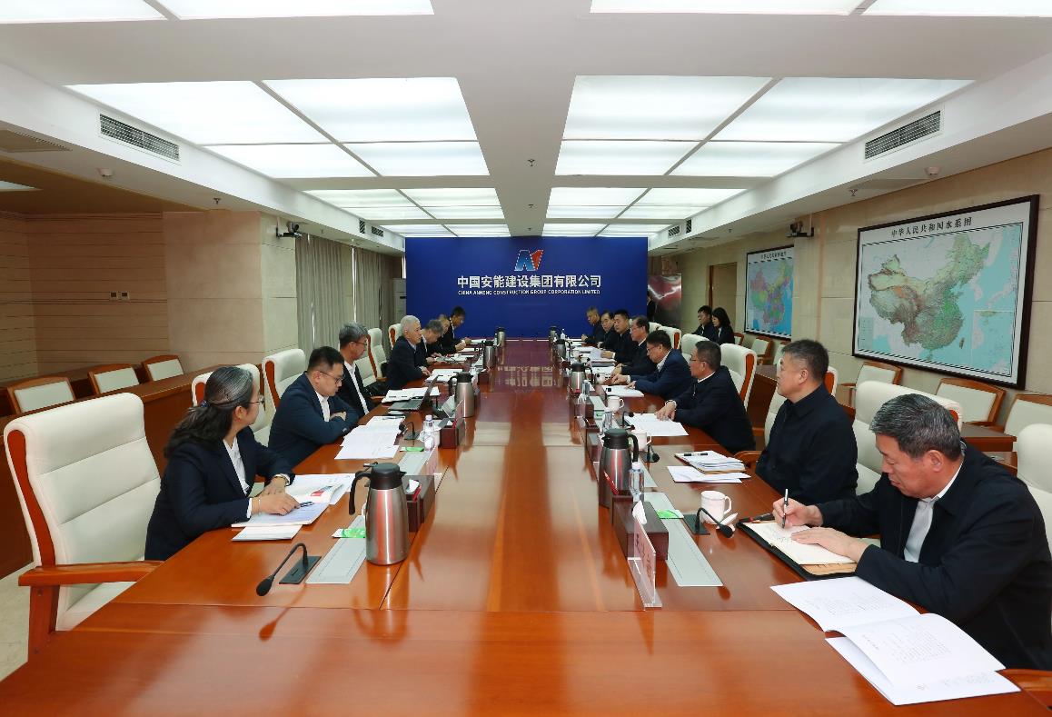中國安能集團黨委書記、董事長陳奕輝與中國一重集團黨委書記、董事長徐鵬舉行工作會談