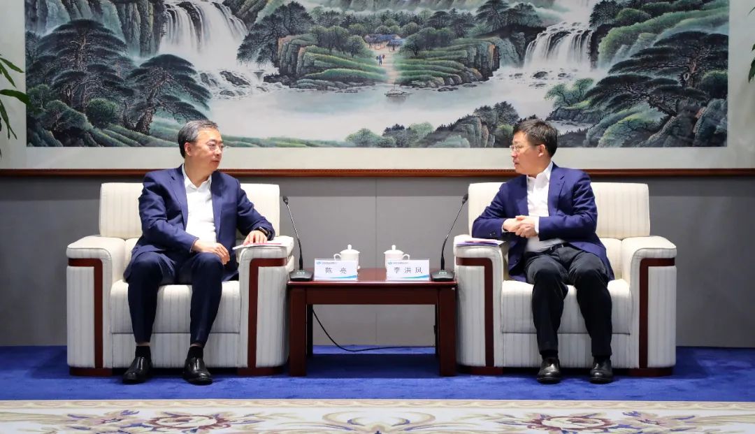 中國電氣裝備黨委書記、董事長李洪鳳會(huì)見中金公司黨委書記、董事長、管理委員會(huì)主席陳亮