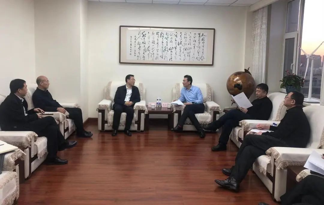 華電吉林公司黨委書記孫毅、黨委副書記鄭成杰拜會吉林省能源局黨組書記、局長趙彥峰