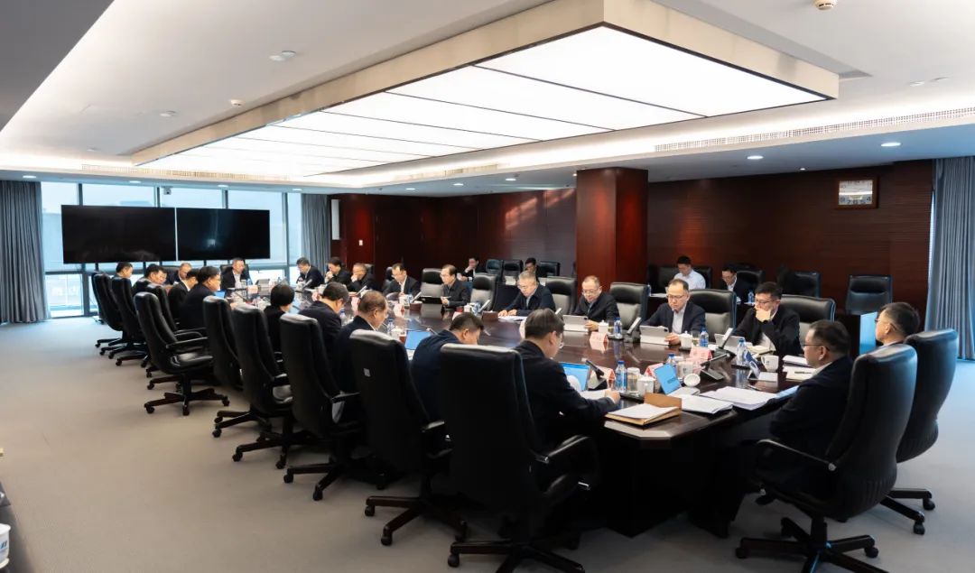 中國華電黨組傳達學習習近平總書記近期重要講話和重要指示精神、上級重要會議精神